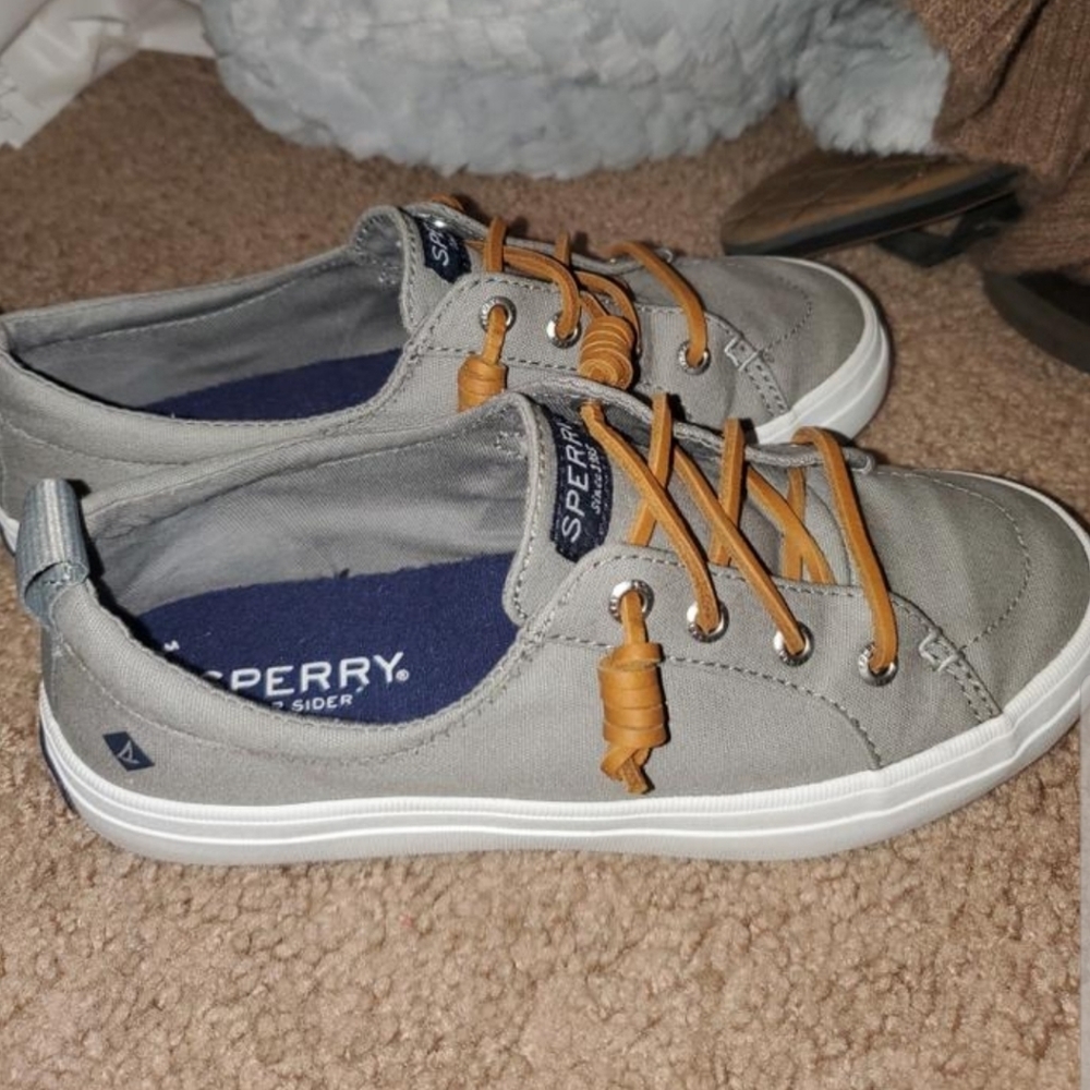 Gray Sperry Flats